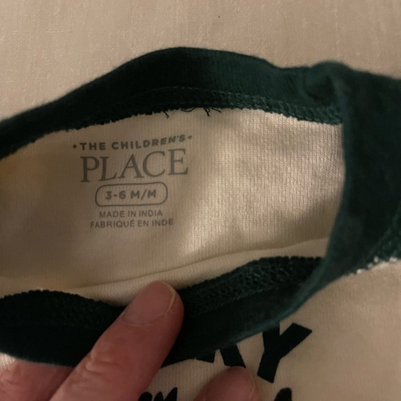 The Children’s Place | 2-piece Christmas PJ set | 3-6 mo - Picture 3 of 5